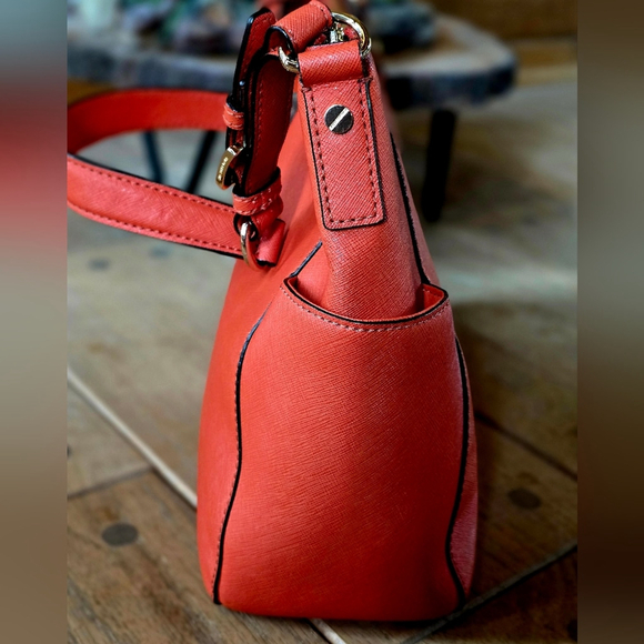 Michael Kors Leather Shoulder Hobo Bag Coral - Picture 16 of 16